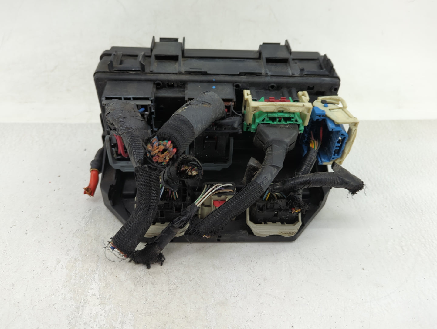2012-2014 Chrysler 300 Fusebox Fuse Box Panel Relay Module P/N:04692316AE Fits Fits 2012 2013 2014 OEM Used Auto Parts - Oem