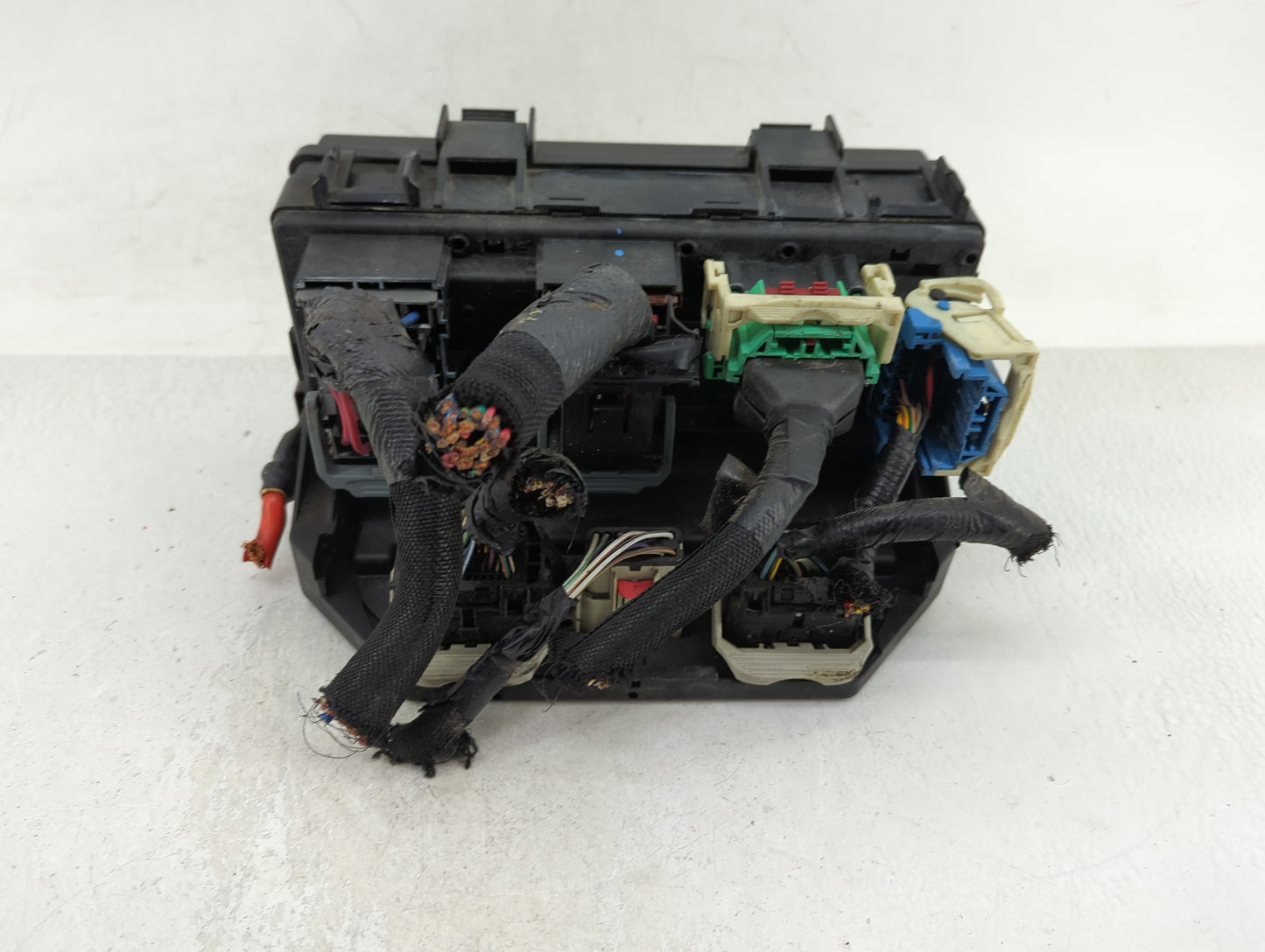 2012-2014 Chrysler 300 Fusebox Fuse Box Panel Relay Module P/N:04692316AE Fits Fits 2012 2013 2014 OEM Used Auto Parts - Oem