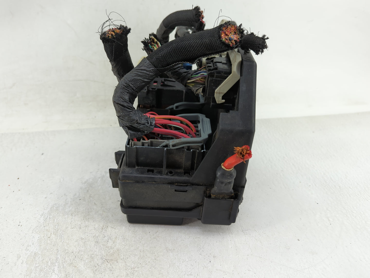 2012-2014 Chrysler 300 Fusebox Fuse Box Panel Relay Module P/N:04692316AE Fits Fits 2012 2013 2014 OEM Used Auto Parts - Oem