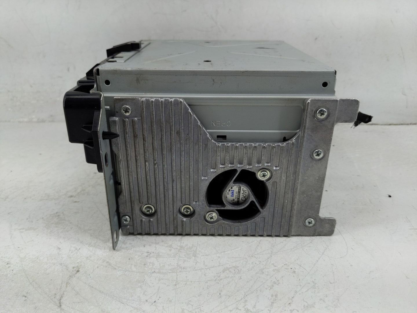 2012 Chrysler 300 Radio AM FM Cd Player Receiver Replacement P/N:P05091038AJ Fits OEM Used Auto Parts - Oemusedautoparts1.co