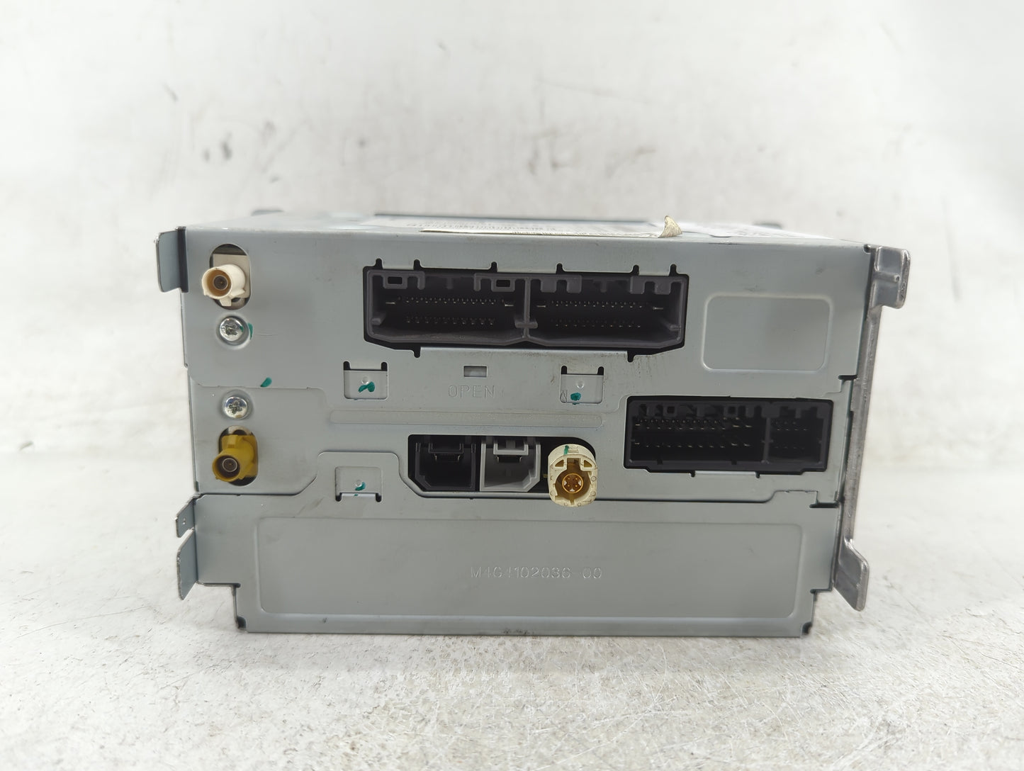 2012 Chrysler 300 Radio AM FM Cd Player Receiver Replacement P/N:P05091035AI Fits OEM Used Auto Parts - Oemusedautoparts1.co