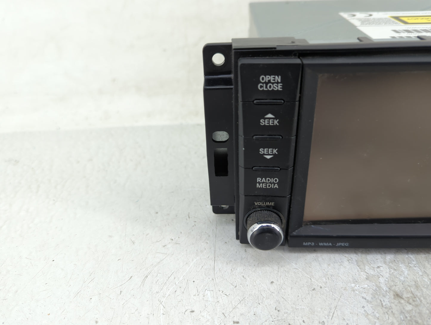 2012 Chrysler 300 Radio AM FM Cd Player Receiver Replacement P/N:68092001AD Fits OEM Used Auto Parts - Oemusedautoparts1.com
