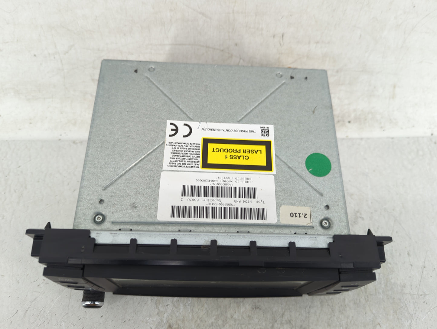 2012 Chrysler 300 Radio AM FM Cd Player Receiver Replacement P/N:68092001AD Fits OEM Used Auto Parts - Oemusedautoparts1.com