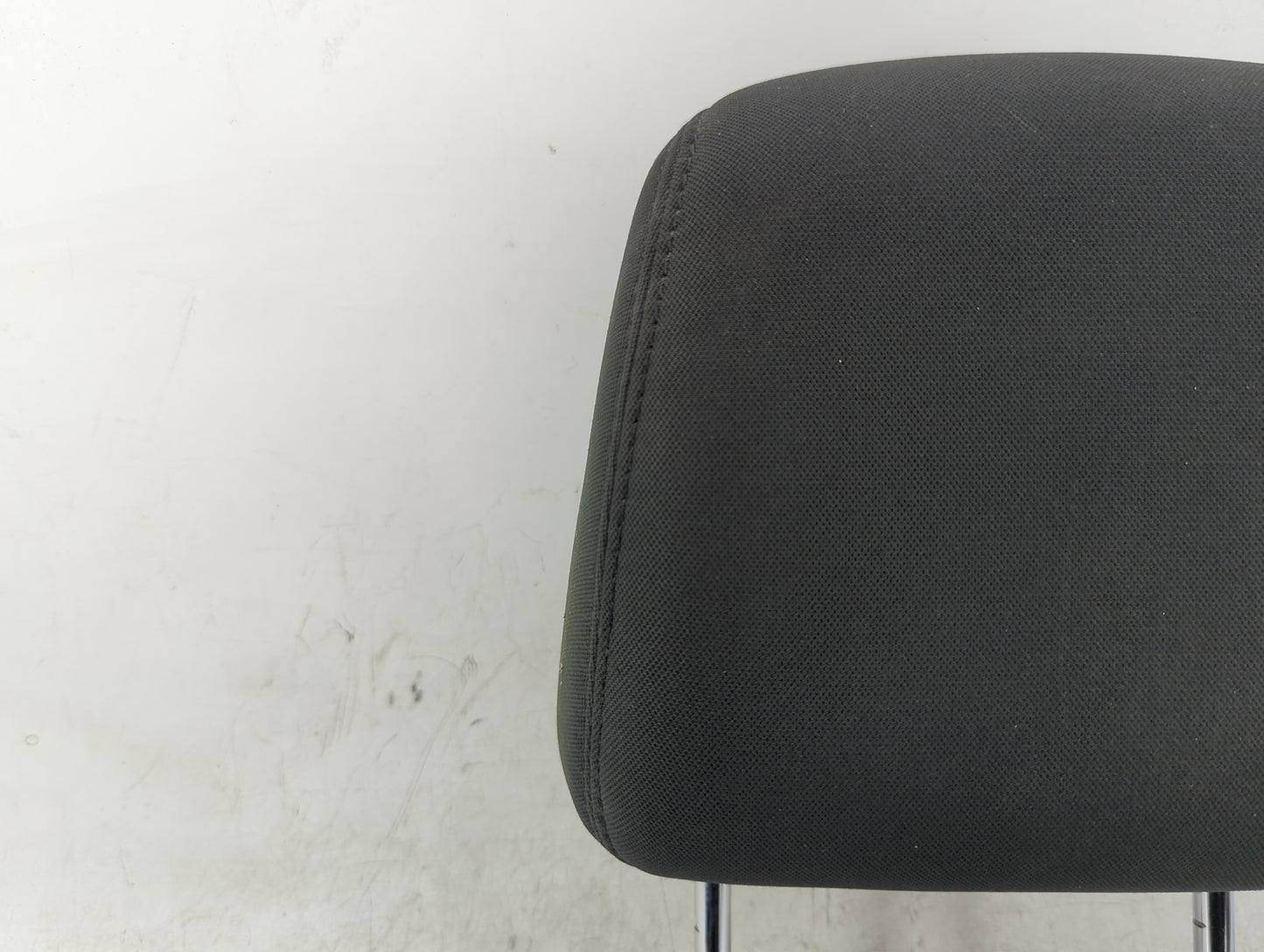2011-2014 Chrysler 300 Headrest Head Rest Front Driver Passenger Seat - Oemusedautoparts1.com