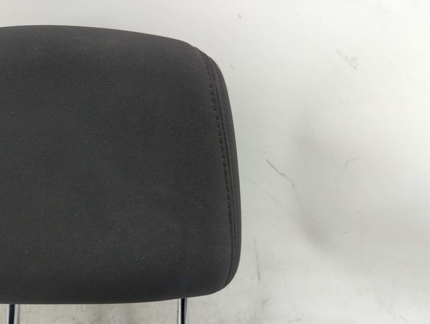 2011-2014 Chrysler 300 Headrest Head Rest Front Driver Passenger Seat - Oemusedautoparts1.com