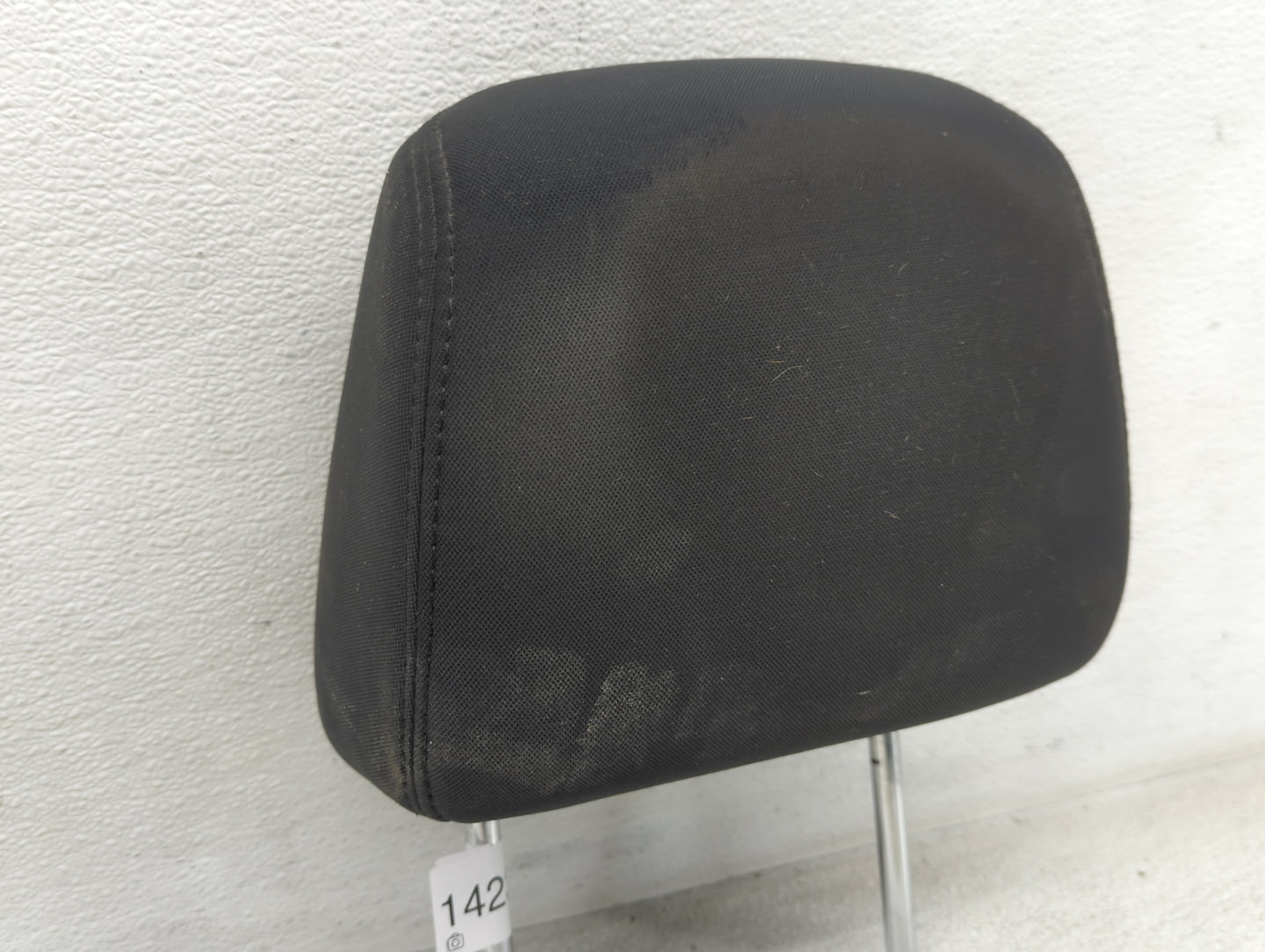 2011-2014 Chrysler 300 Headrest Head Rest Front Passenger Seat Black - Oemusedautoparts1.com