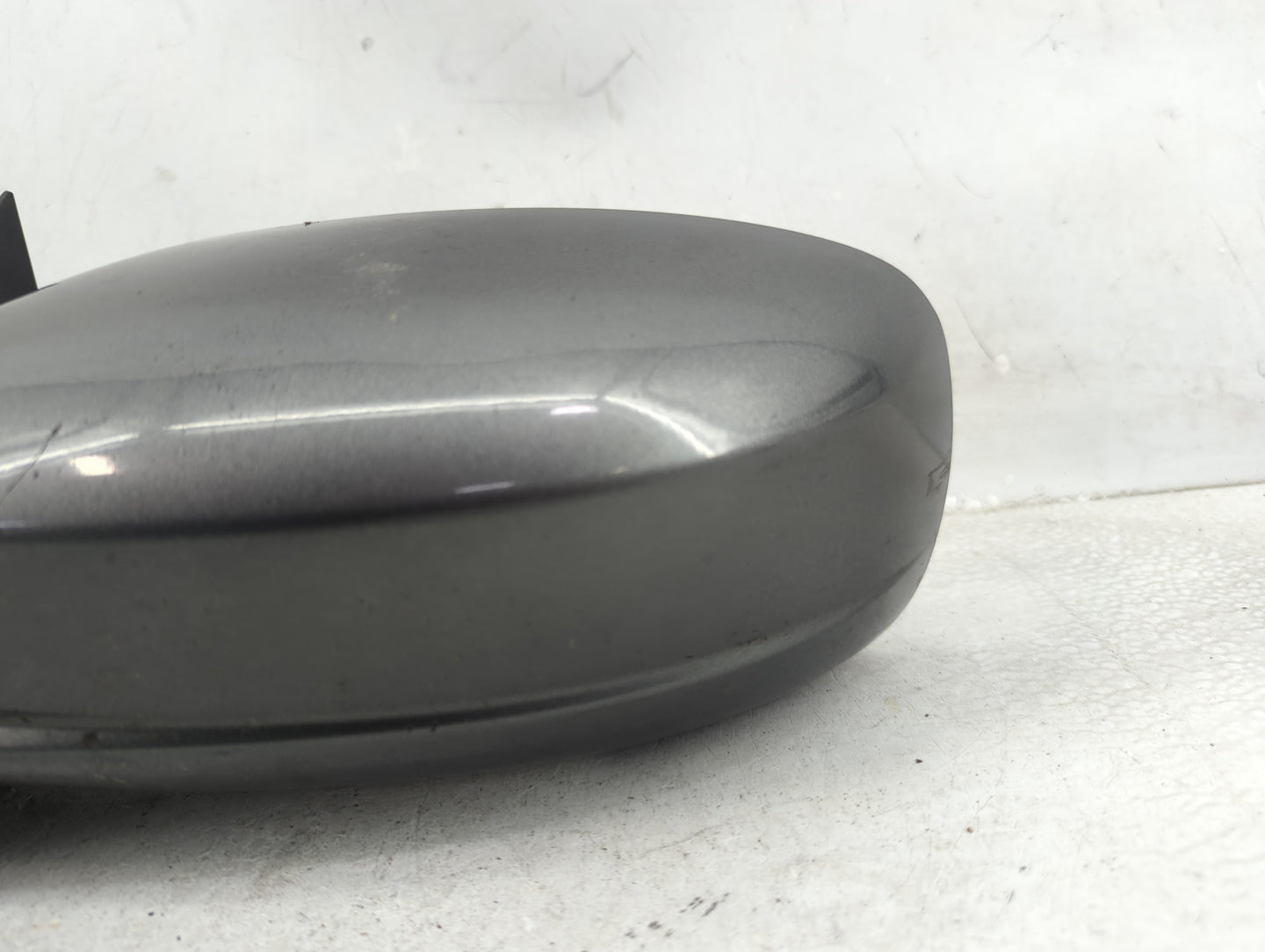 2011-2014 Chrysler 300 Driver Side View Mirror - Left Door Mirror OEM Used - Oemusedautoparts1.com