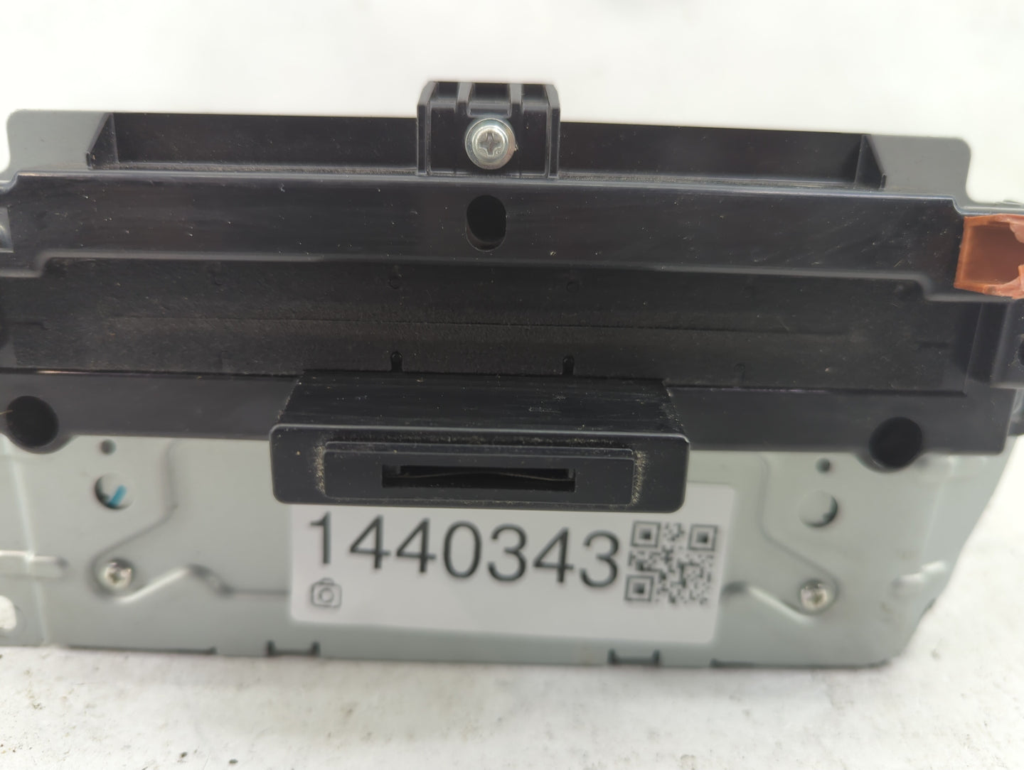 2012-2014 Chrysler 300 Radio AM FM Cd Player Receiver Replacement P/N:P05091035AI Fits Fits 2012 2013 2014 OEM Used Auto Par