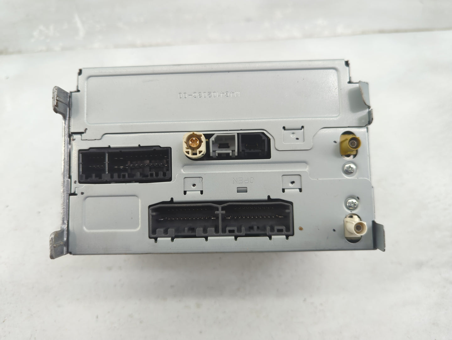 2012-2014 Chrysler 300 Radio AM FM Cd Player Receiver Replacement P/N:P05091035AI Fits Fits 2012 2013 2014 OEM Used Auto Par