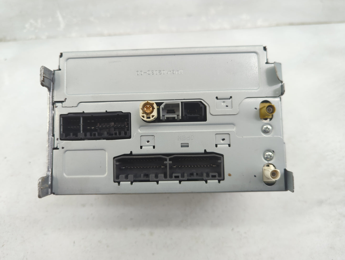 2012-2014 Chrysler 300 Radio AM FM Cd Player Receiver Replacement P/N:P05091035AI Fits Fits 2012 2013 2014 OEM Used Auto Par