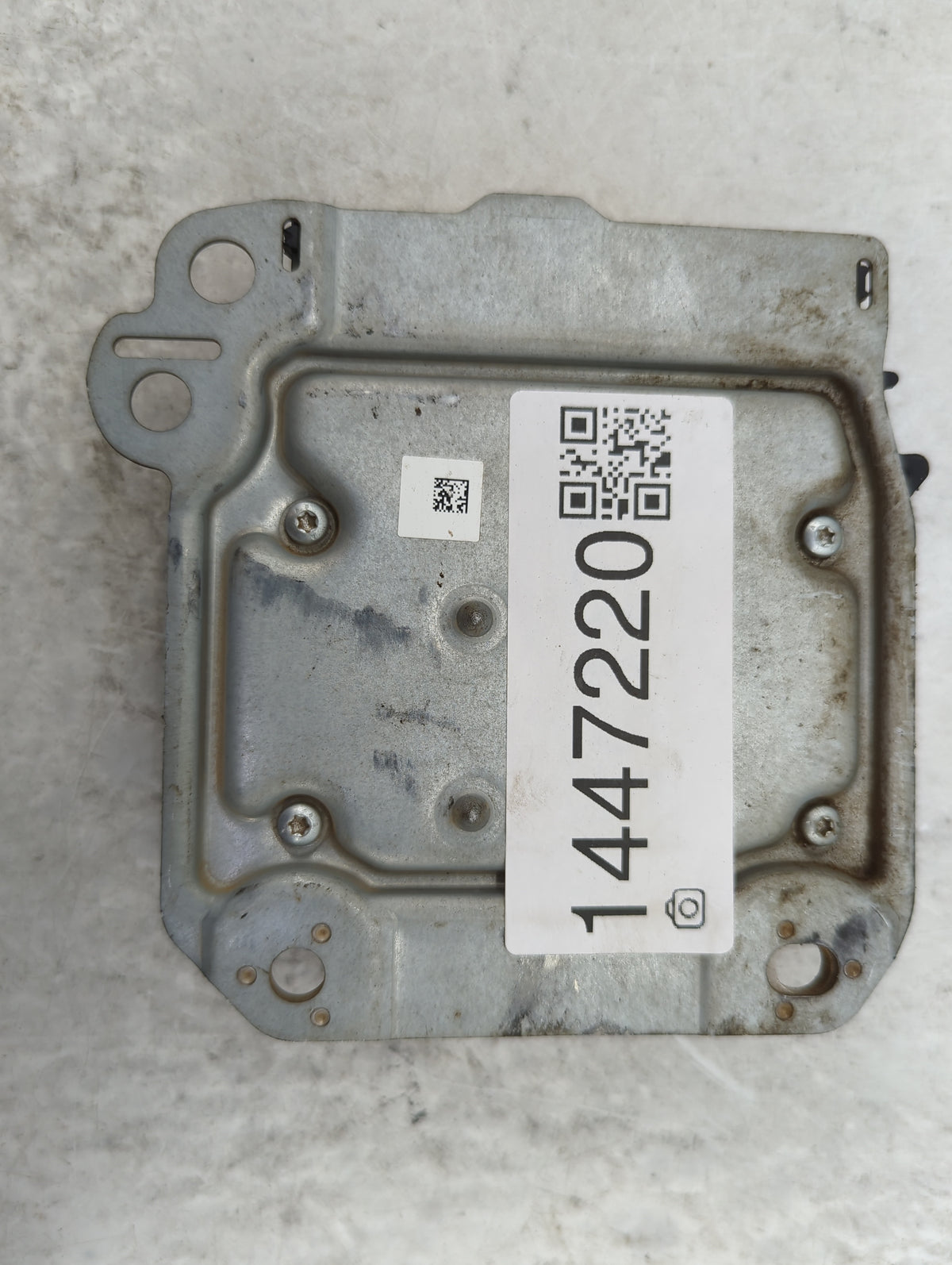 2012-2014 Chrysler 300 Safety Restraint Srs Airbag Control Module - Oemusedautoparts1.com