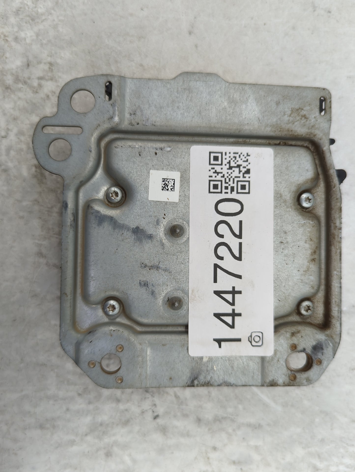 2012-2014 Chrysler 300 Safety Restraint Srs Airbag Control Module - Oemusedautoparts1.com