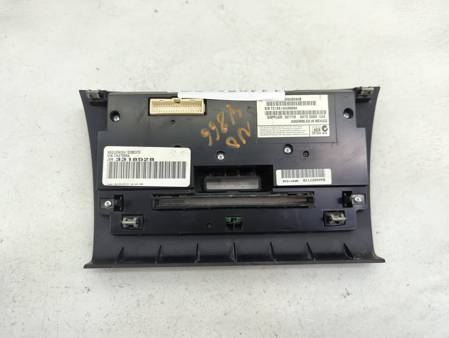 2011-2012 Chrysler 300 Climate Control Module Temperature AC/Heater Replacement P/N:P56054932AG SAH0007119 Fits Fits 2011 20