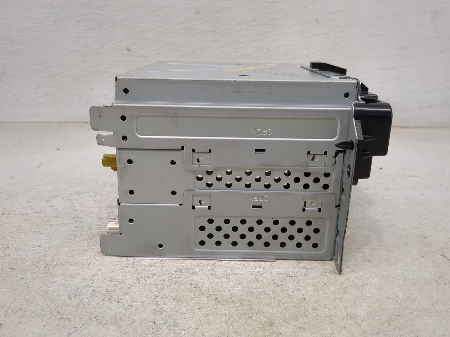2012-2014 Chrysler 300 Radio AM FM Cd Player Receiver Replacement P/N:P05091035AH 05091035AH Fits Fits 2012 2013 2014 OEM Us