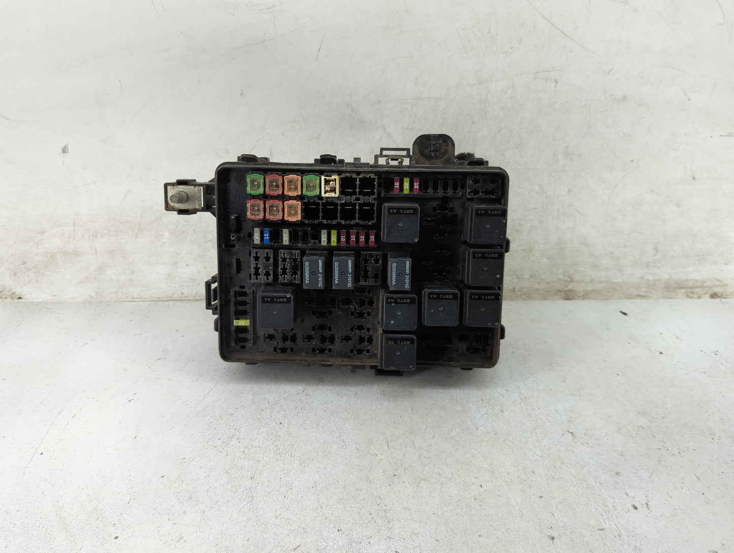 2012-2014 Chrysler 300 Fusebox Fuse Box Panel Relay Module P/N:P68081202 68081202AC, 16238AA Fits Fits 2012 2013 2014 OEM Us