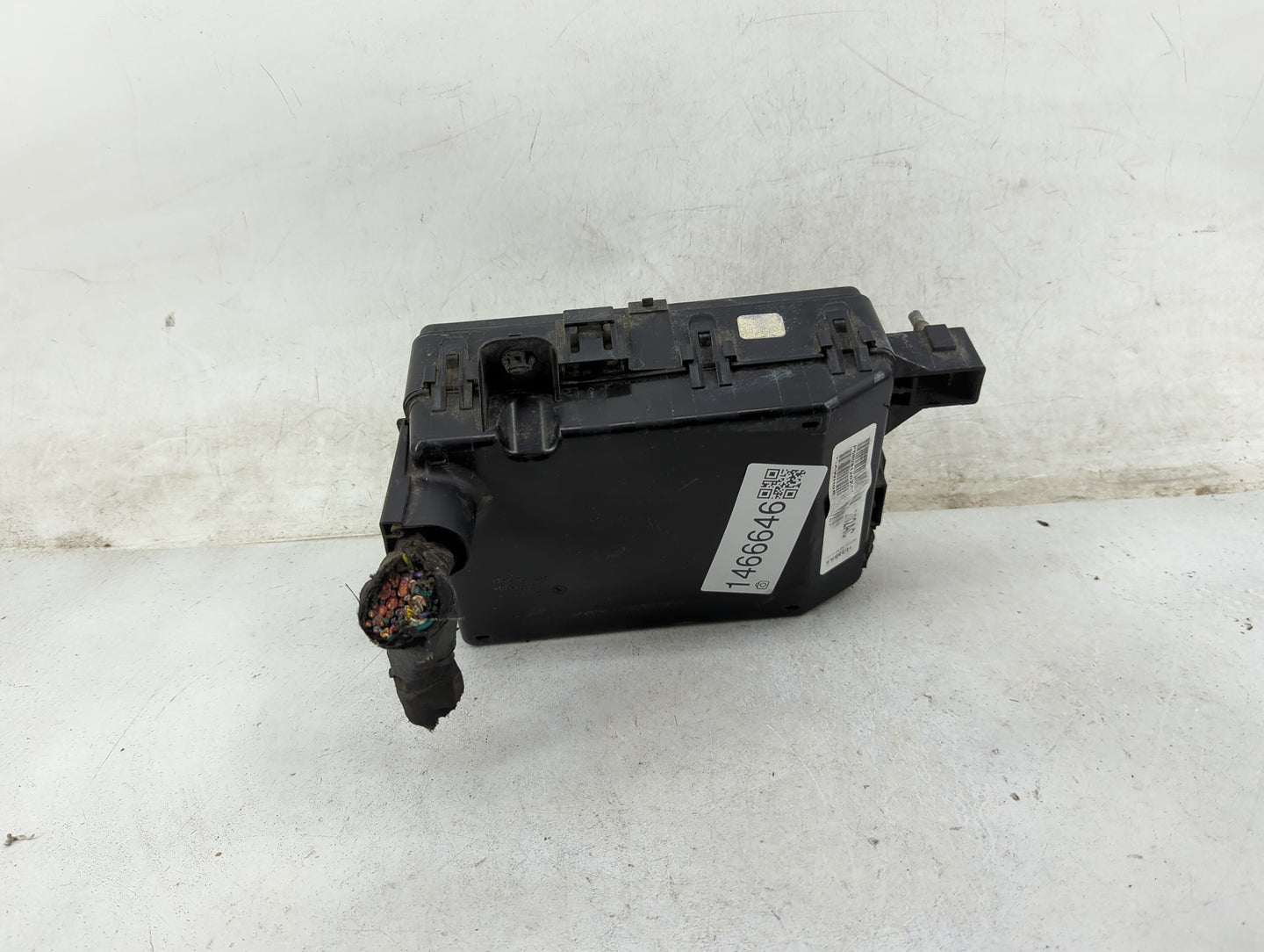 2012-2014 Chrysler 300 Fusebox Fuse Box Panel Relay Module P/N:P68081202 68081202AC, 16238AA Fits Fits 2012 2013 2014 OEM Us