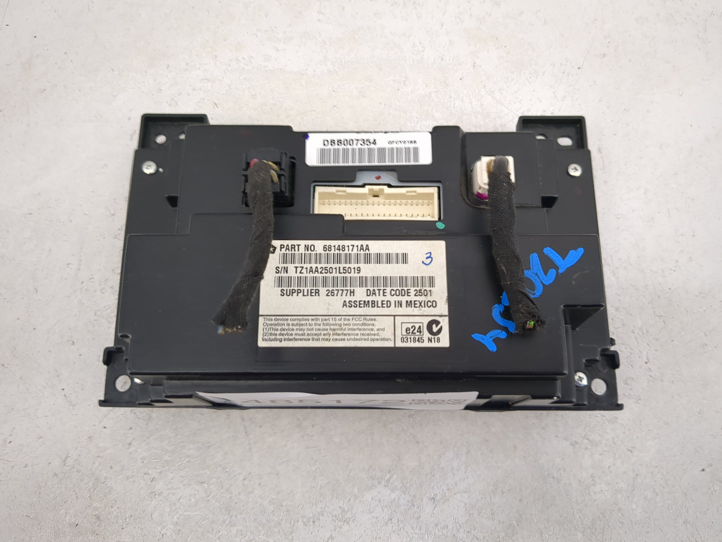 2011-2012 Chrysler 300 Climate Control Module Temperature AC/Heater Replacement P/N:68148171AA TZ1AA2501L5019 Fits Fits 2011