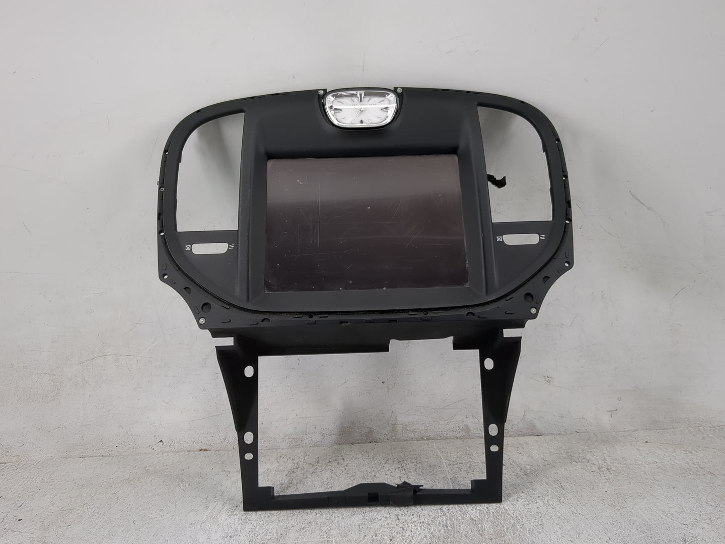 2012 Chrysler 300 Information Display Screen - Oemusedautoparts1.com