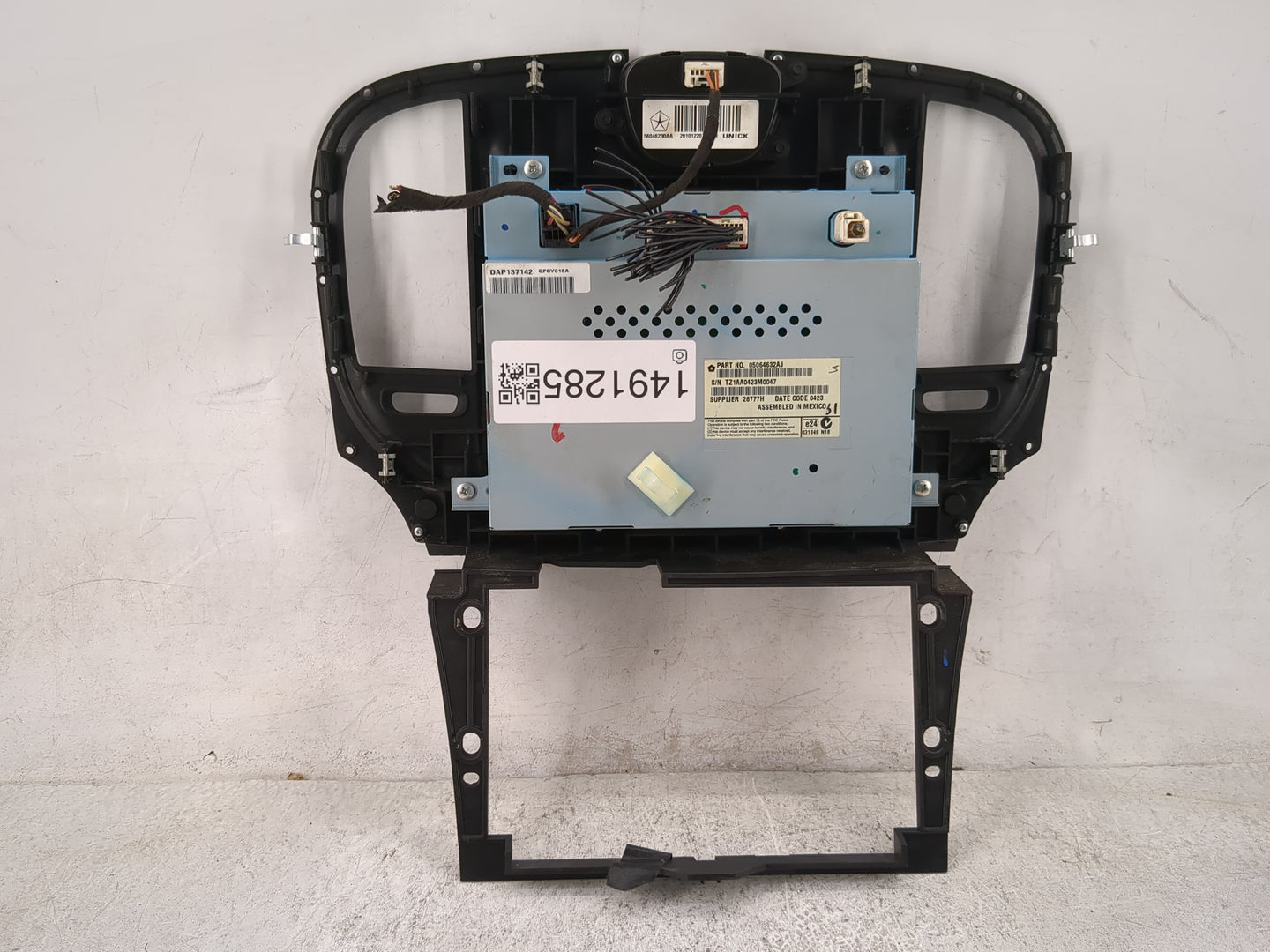2012 Chrysler 300 Information Display Screen - Oemusedautoparts1.com