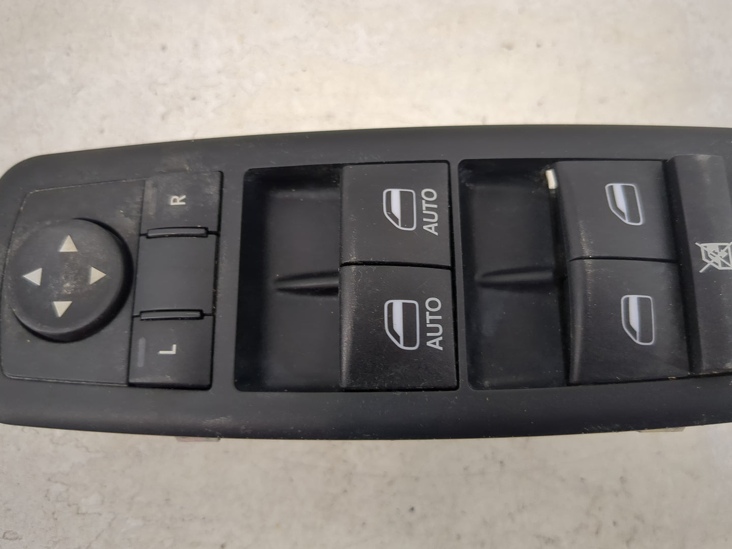2011-2014 Chrysler 300 Master Power Window Switch Replacement Driver Side Left P/N:56046823AC 10017666 Fits OEM Used Auto Pa