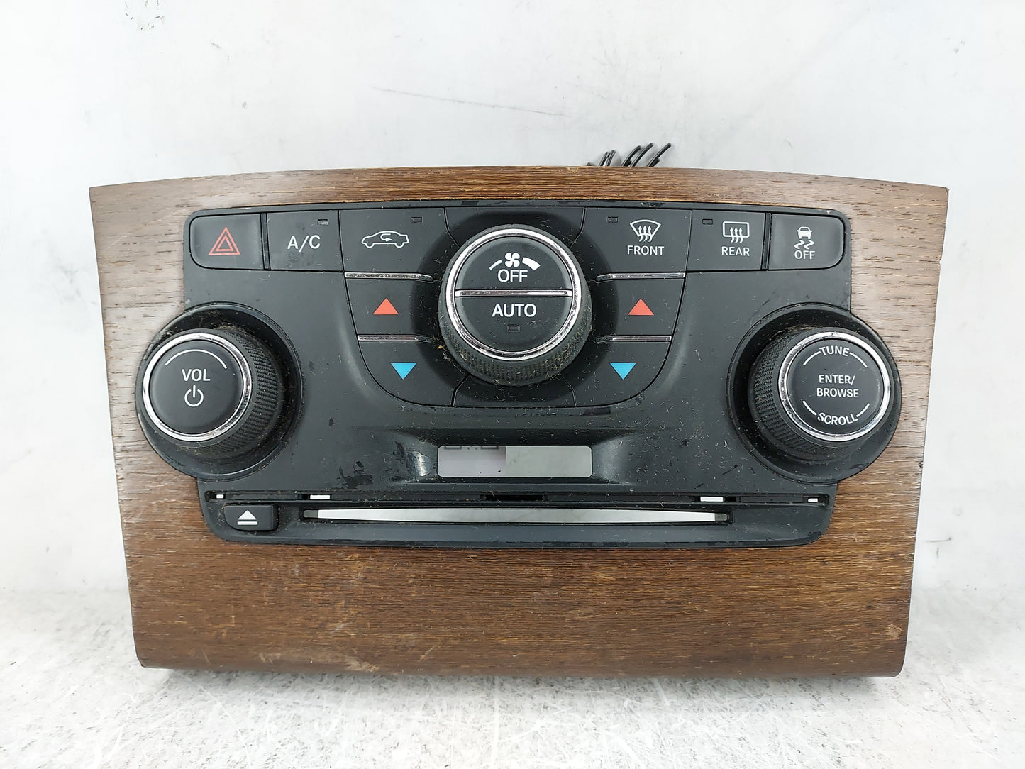 2011-2012 Chrysler 300 Climate Control Module Temperature AC/Heater Replacement P/N:1UW89AAAAA Fits Fits 2011 2012 OEM Used 