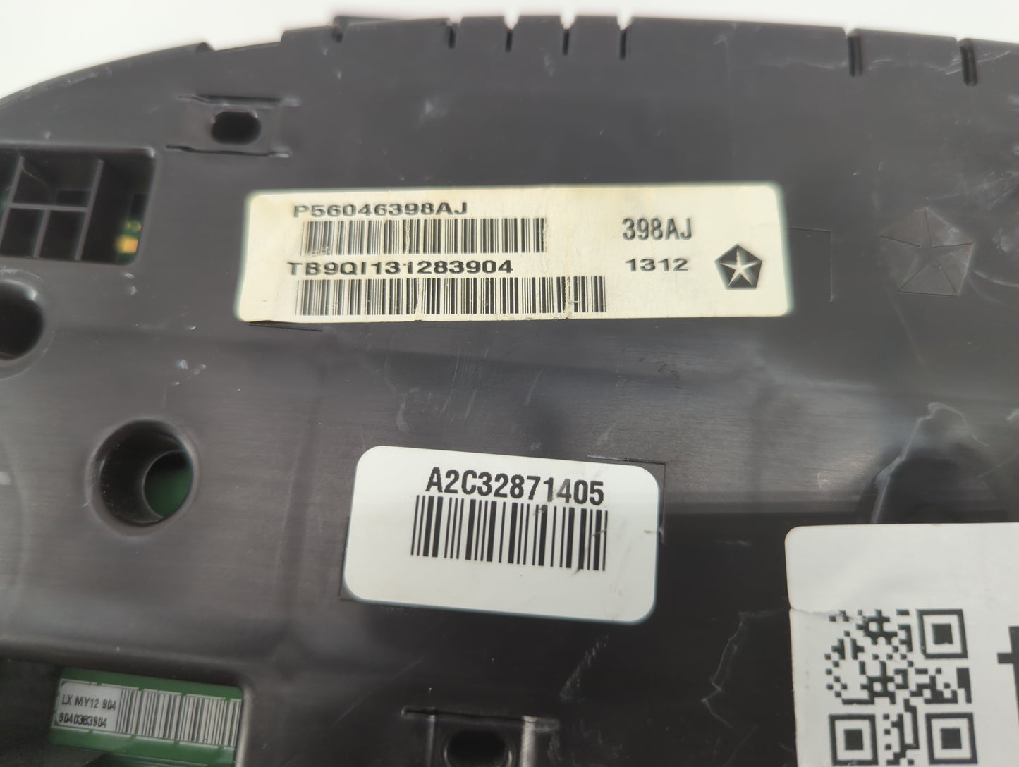 2012 Chrysler 300 Instrument Cluster Speedometer Gauges P/N:P56046398AJ 56046389AJ, P56046398AI, 56046389AH Fits OEM Used Au