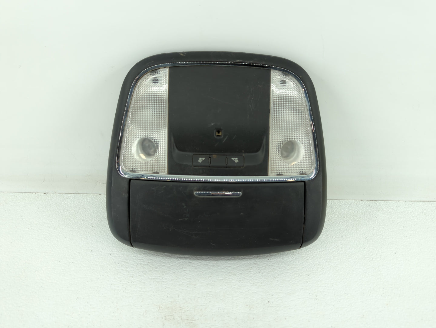 2011-2012 Chrysler 300 Overhead Roof Console Interior Dome Light Black - Oemusedautoparts1.com