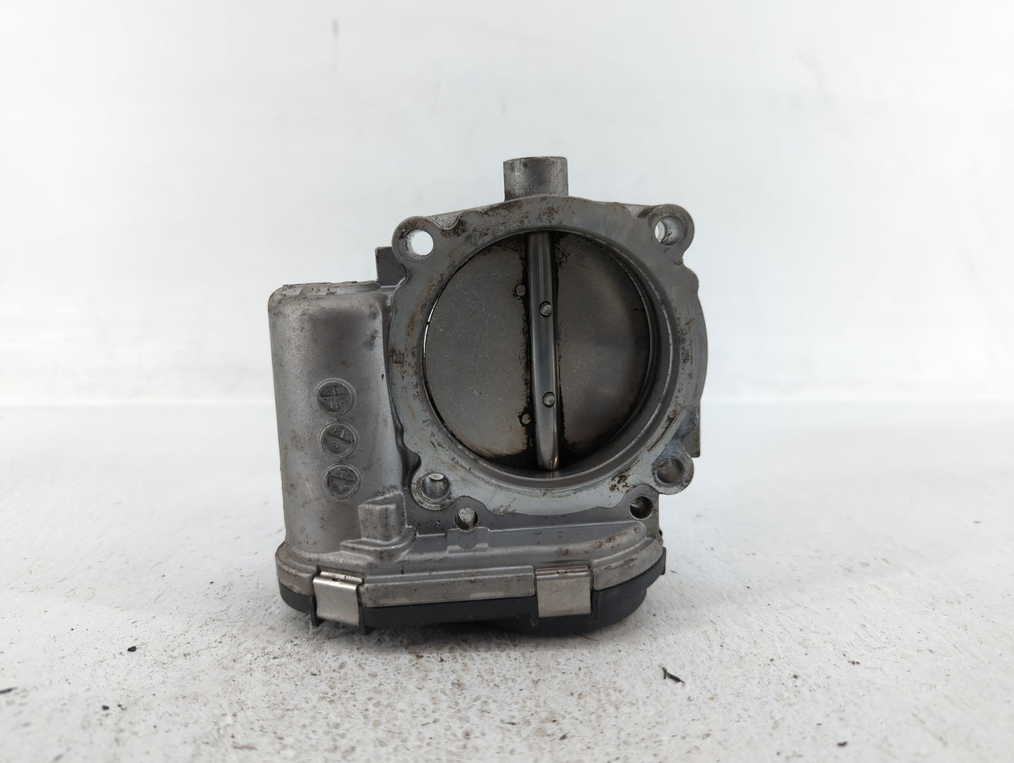2011-2022 Chrysler 300 Throttle Body P/N:05184349AF 05184349AE Fits OEM Used Auto Parts - Oemusedautoparts1.com