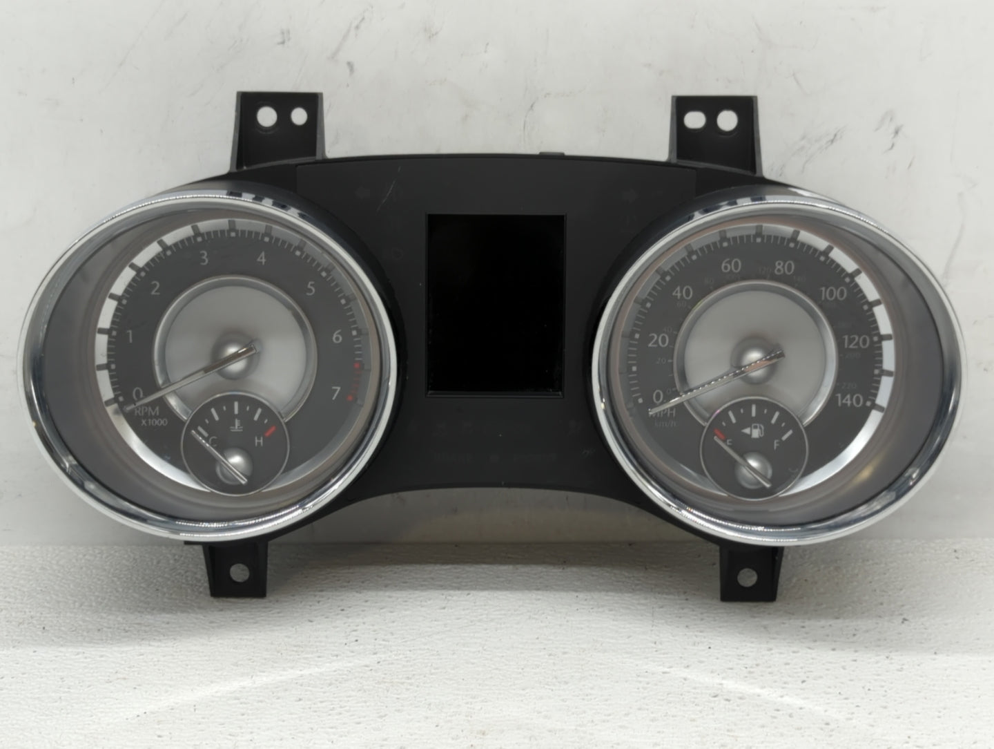 2012 Chrysler 300 Instrument Cluster Speedometer Gauges P/N:P56046398AH P56046398AJ, 56046389AJ, P56046398AI, 56046389AH Fit