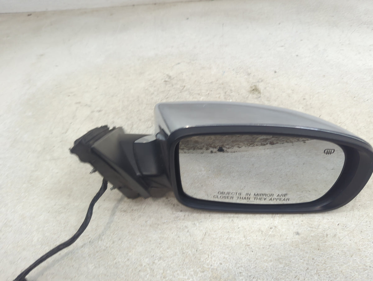 2011-2014 Chrysler 300 Passenger Side View Mirror - Right Door Mirror OEM Used - Oemusedautoparts1.com