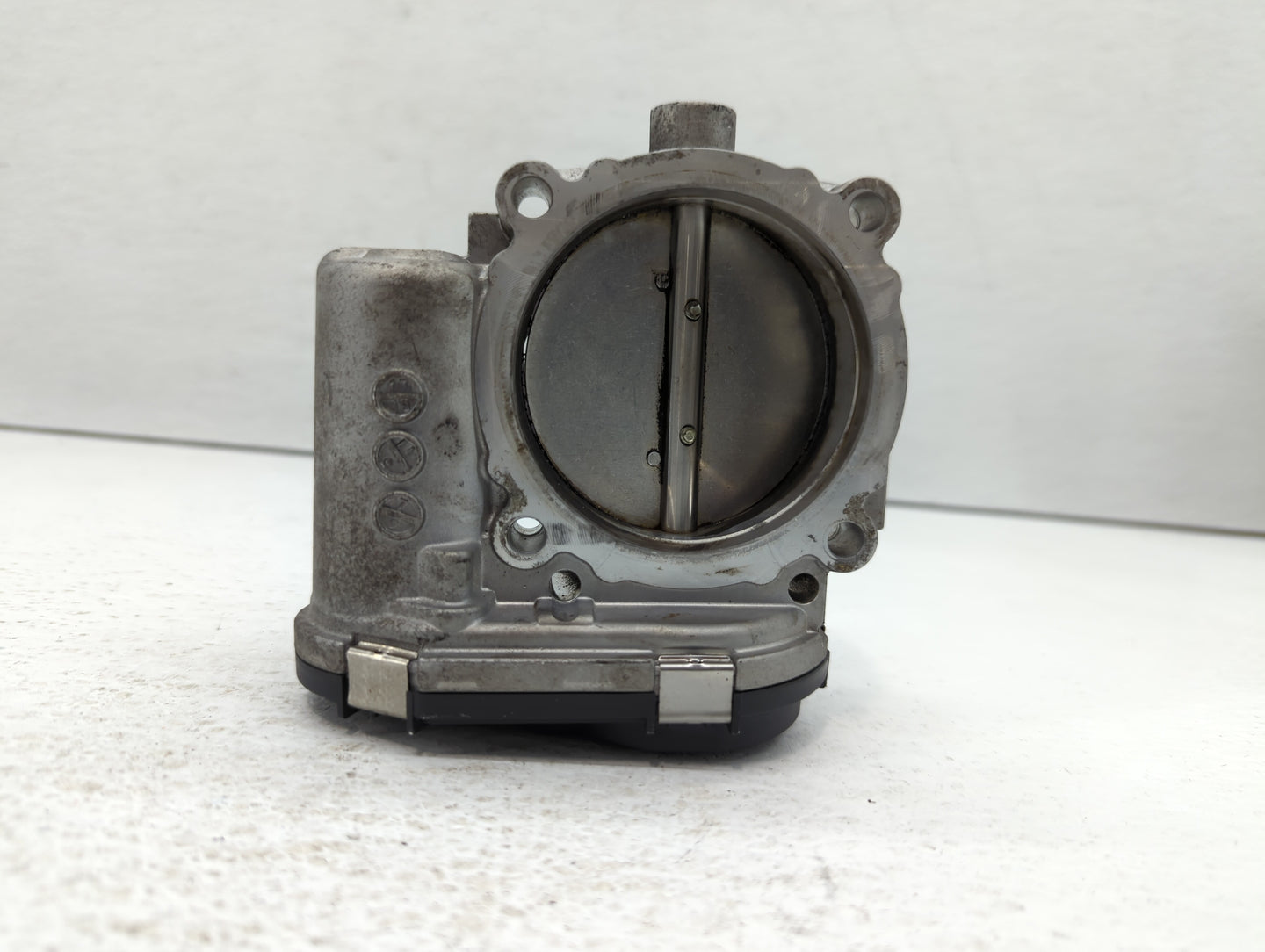 2011-2022 Chrysler 300 Throttle Body P/N:05184349AC Fits Fits 2011 2012 2013 2014 2015 2016 2017 2018 2019 2020 2021 2022 OE