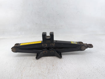 2012 Chrysler 300 Spare Scissor Car Jack - Oemusedautoparts1.com