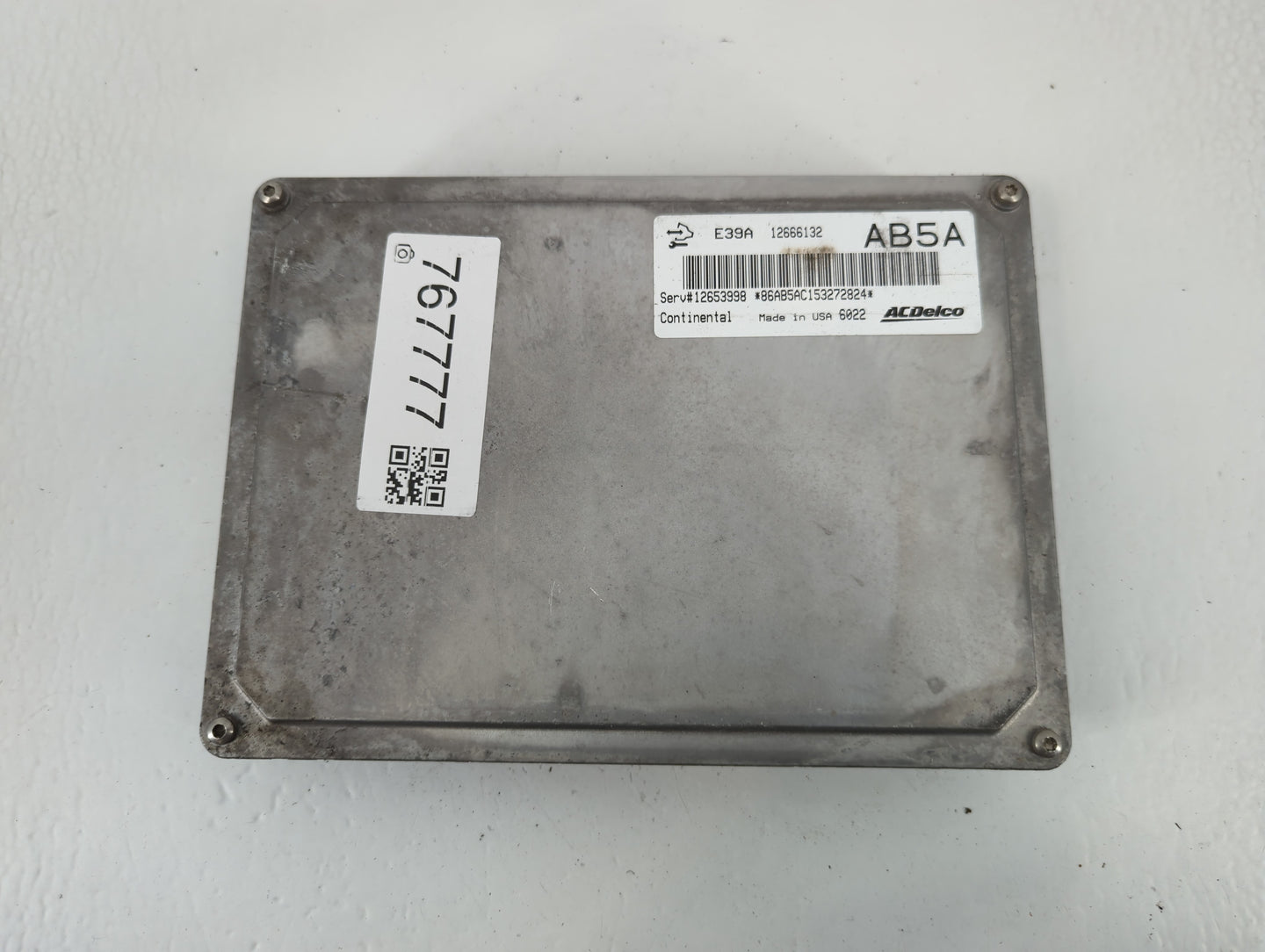 2012 Chrysler 300 PCM Engine Control Computer ECU ECM PCU OEM P/N:12666132 Fits OEM Used Auto Parts - Oemusedautoparts1.com