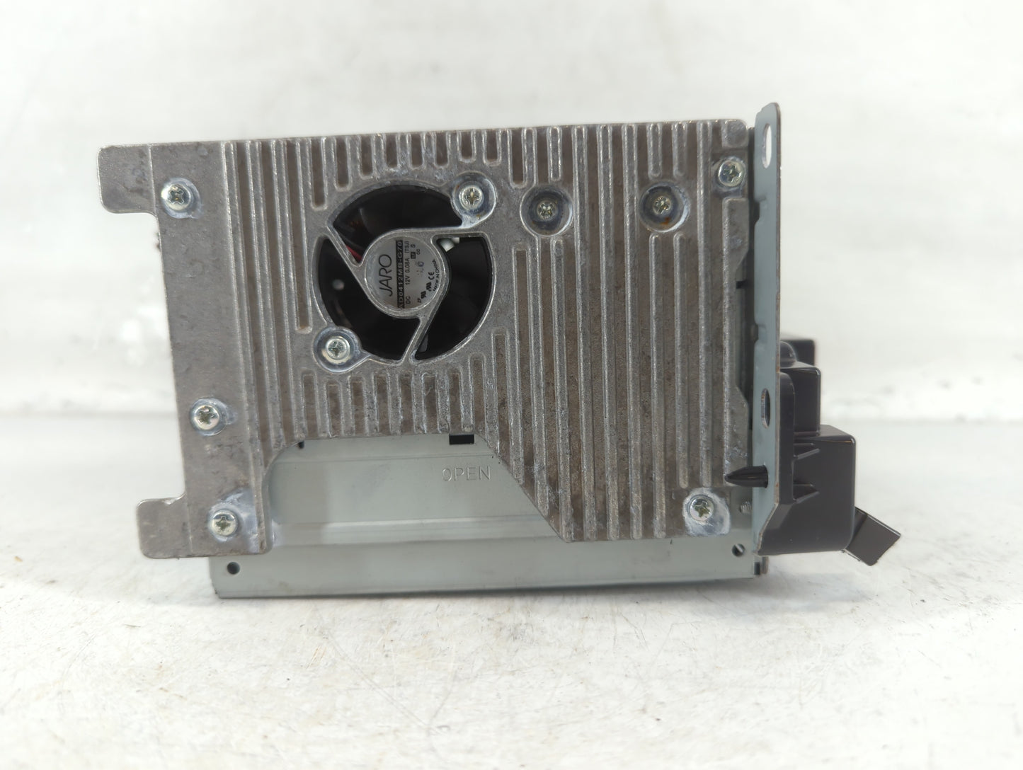 2012-2013 Chrysler 300 Radio AM FM Cd Player Receiver Replacement P/N:P05091035AH Fits Fits 2012 2013 OEM Used Auto Parts - 