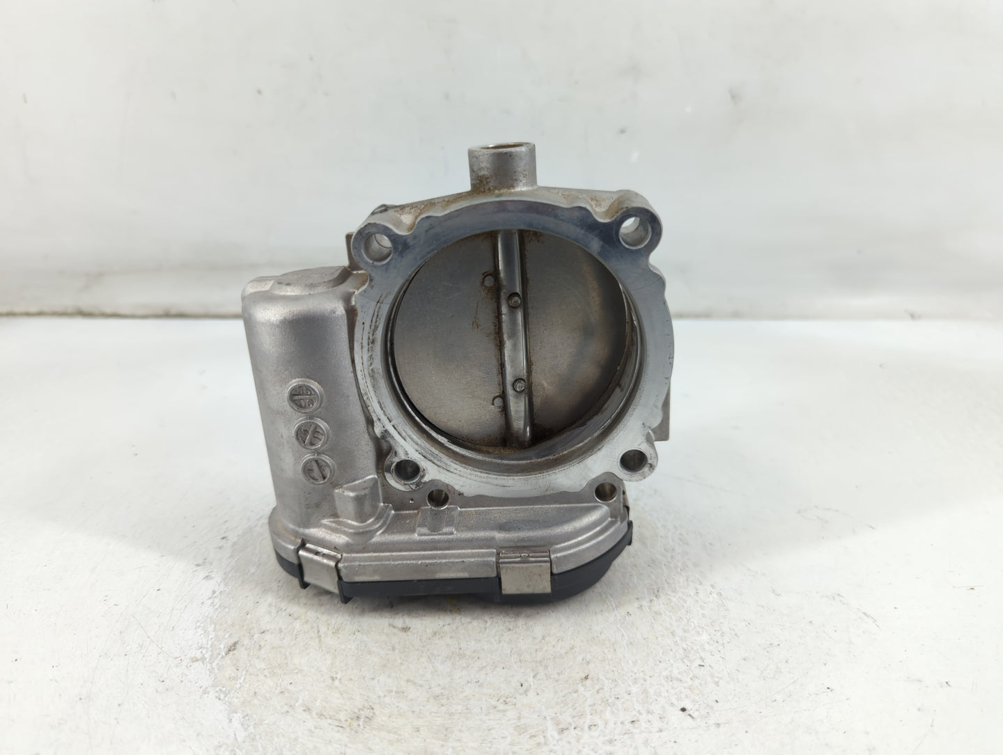 2011-2022 Chrysler 300 Throttle Body P/N:05184349AC Fits Fits 2011 2012 2013 2014 2015 2016 2017 2018 2019 2020 2021 2022 OE