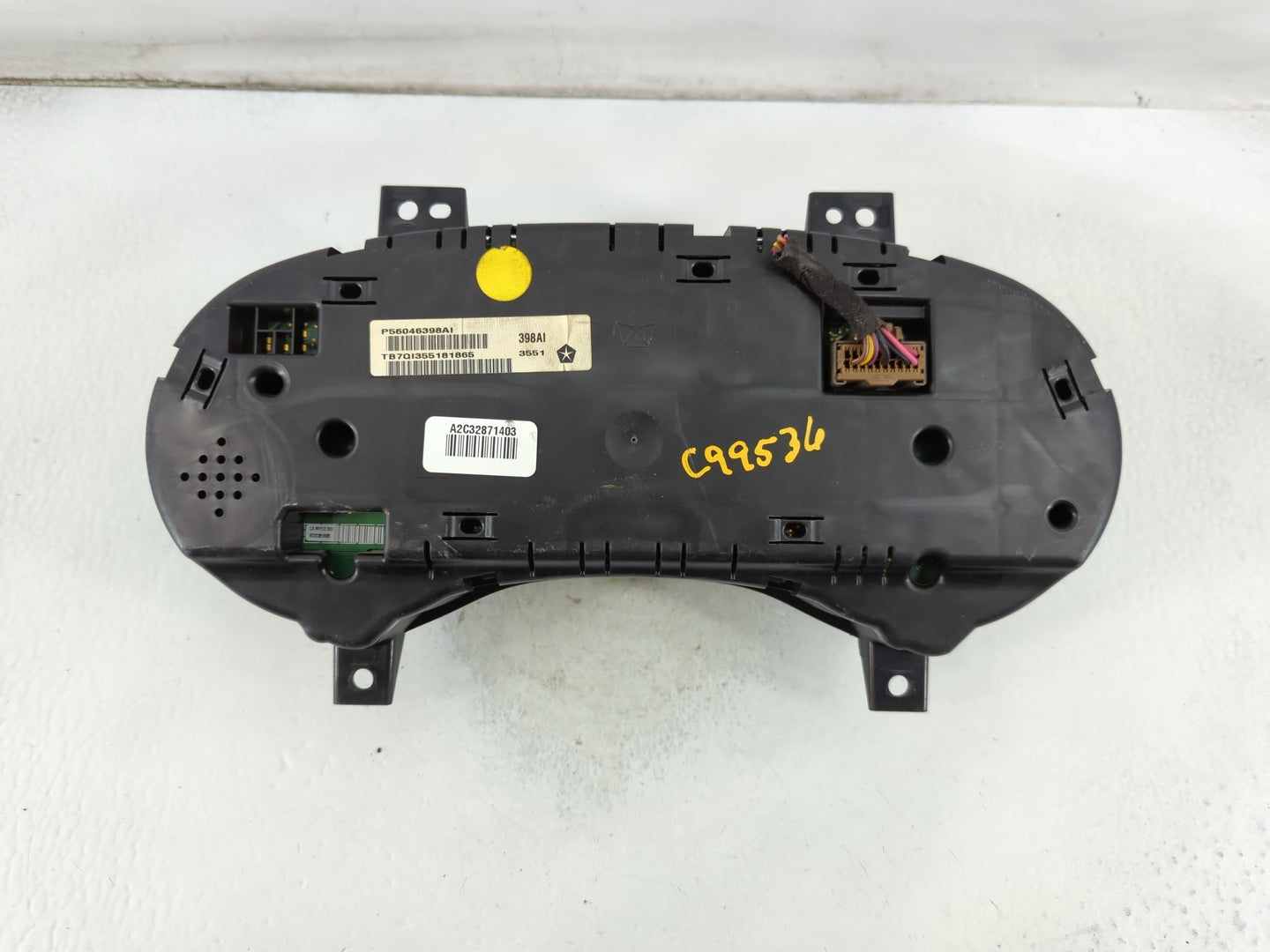 2012 Chrysler 300 Instrument Cluster Speedometer Gauges P/N:P56046398AI Fits OEM Used Auto Parts - Oemusedautoparts1.com