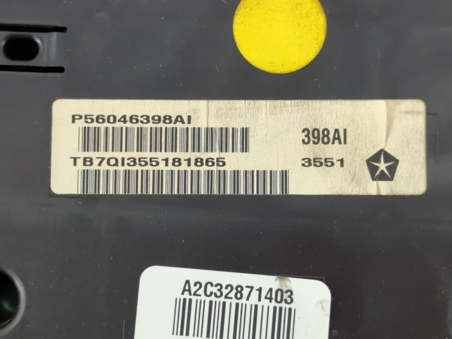 2012 Chrysler 300 Instrument Cluster Speedometer Gauges P/N:P56046398AI Fits OEM Used Auto Parts - Oemusedautoparts1.com