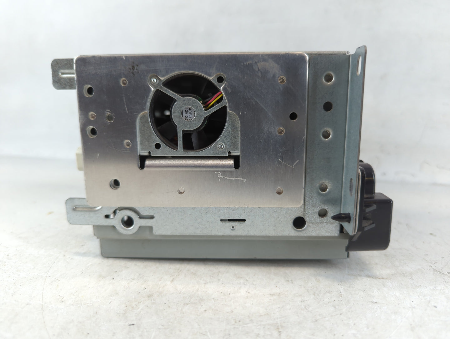 2012-2013 Chrysler 300 Radio AM FM Cd Player Receiver Replacement P/N:P05091103AB Fits Fits 2012 2013 OEM Used Auto Parts - 