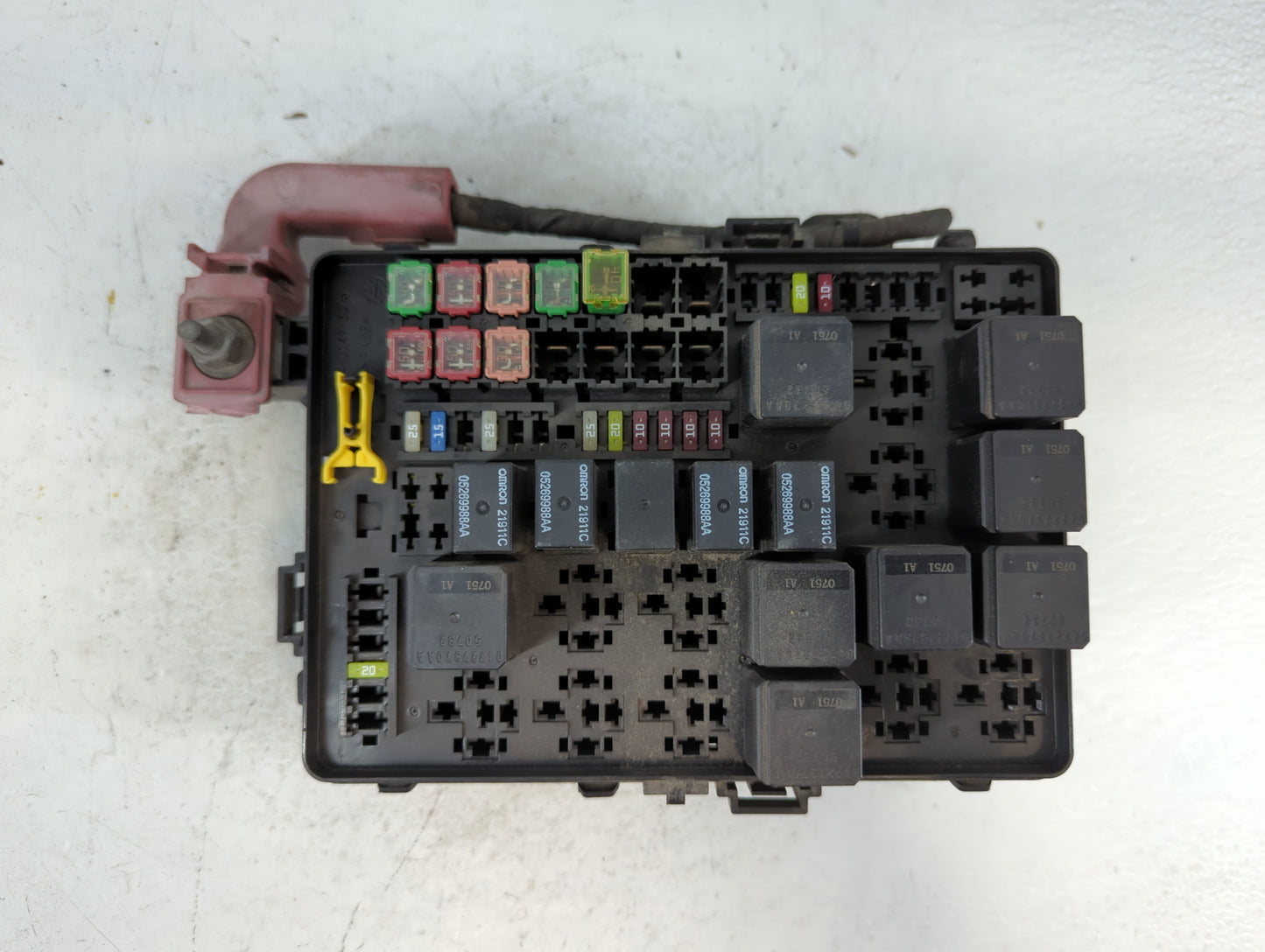 2012-2014 Chrysler 300 Fusebox Fuse Box Panel Relay Module P/N:P6808104AB Fits Fits 2012 2013 2014 OEM Used Auto Parts - Oem
