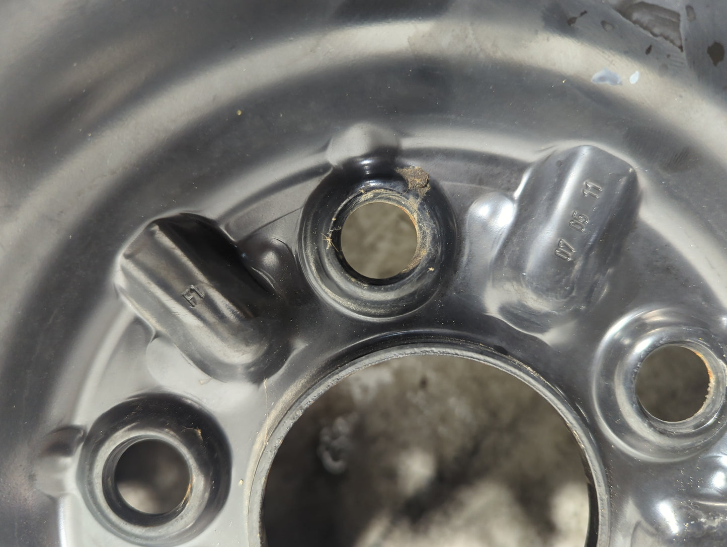 2012 Chrysler Avenger Spare Donut Tire Wheel Rim Oem - Oemusedautoparts1.com