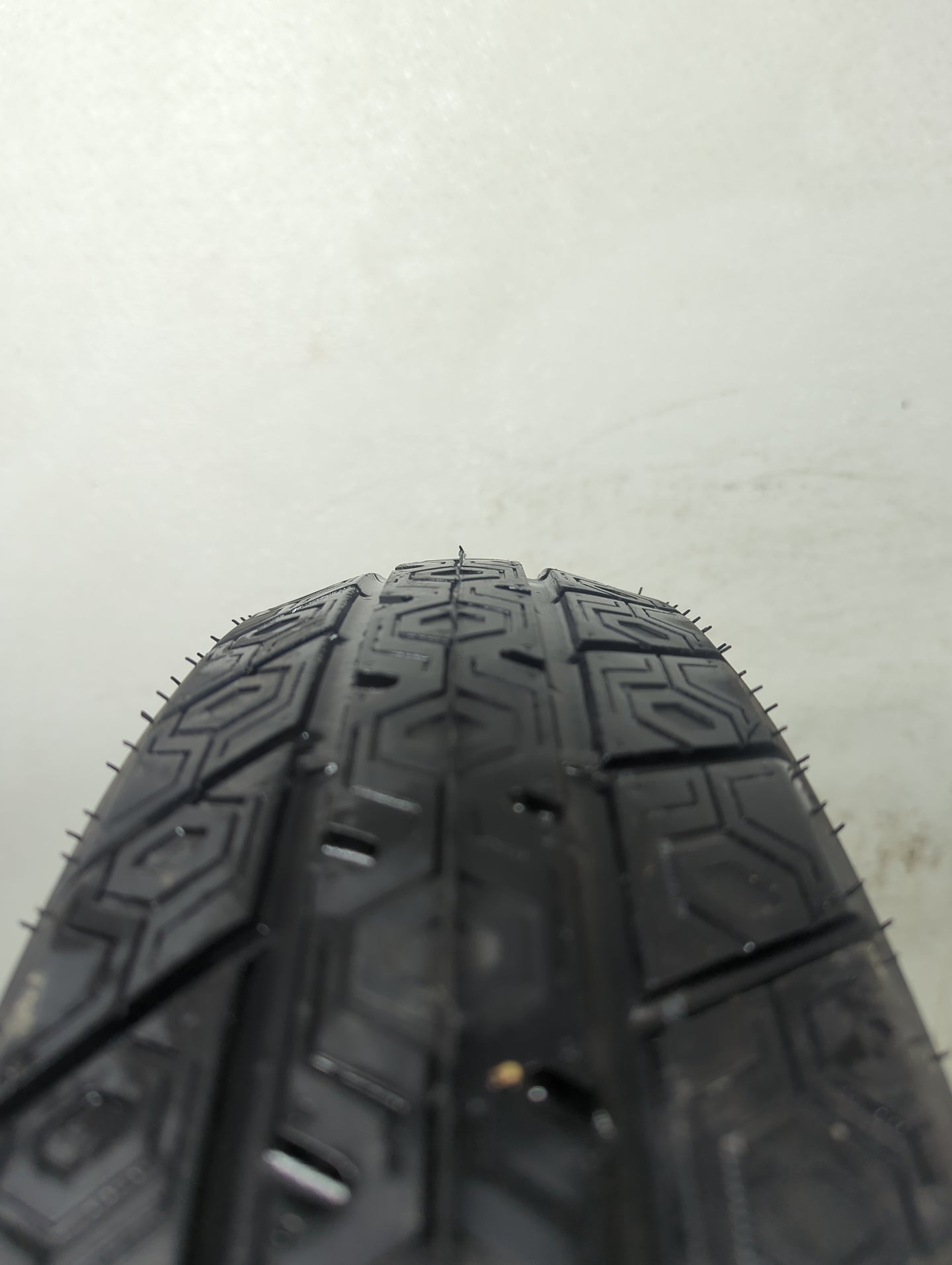2012 Chrysler Avenger Spare Donut Tire Wheel Rim Oem - Oemusedautoparts1.com
