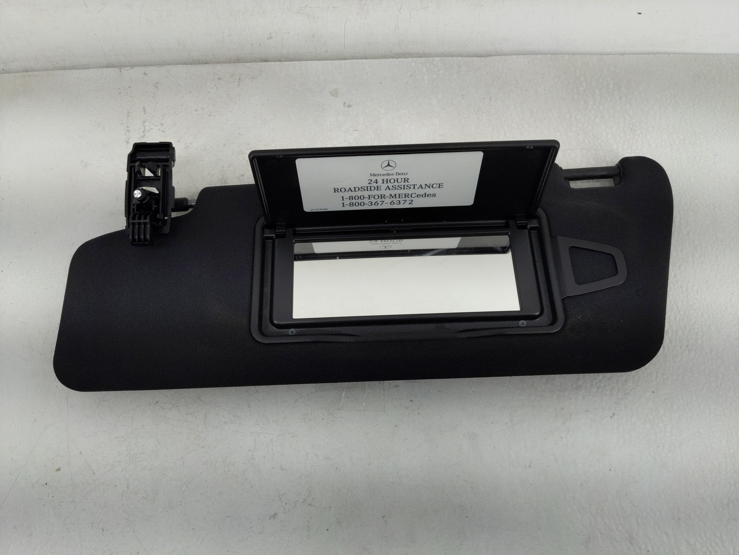 2012 Chrysler E Class Sun Visor Shade Replacement Driver Left Mirror Fits OEM Used Auto Parts - Oemusedautoparts1.com