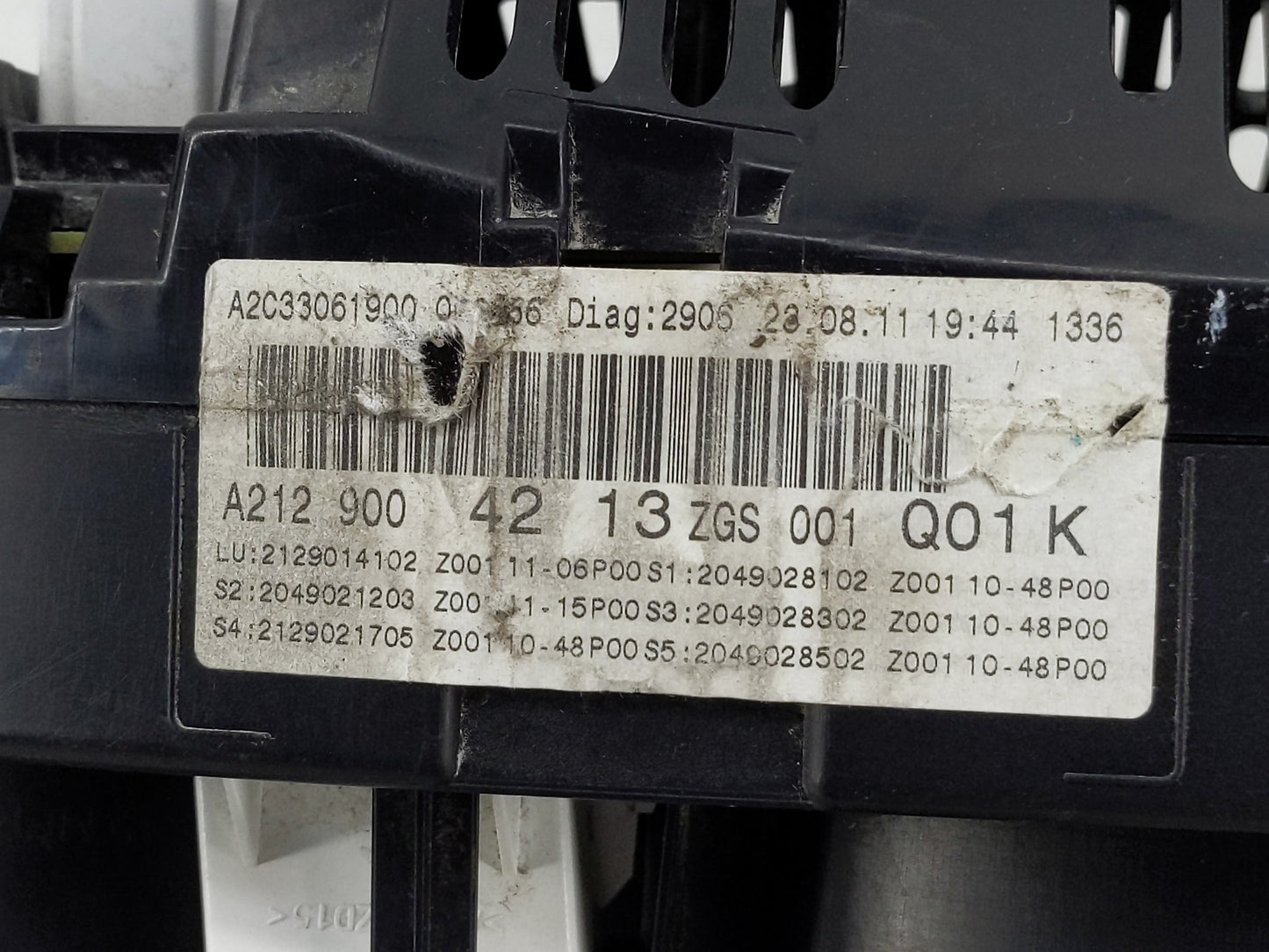2012 Chrysler E Class Instrument Cluster Speedometer Gauges Fits OEM Used Auto Parts - Oemusedautoparts1.com