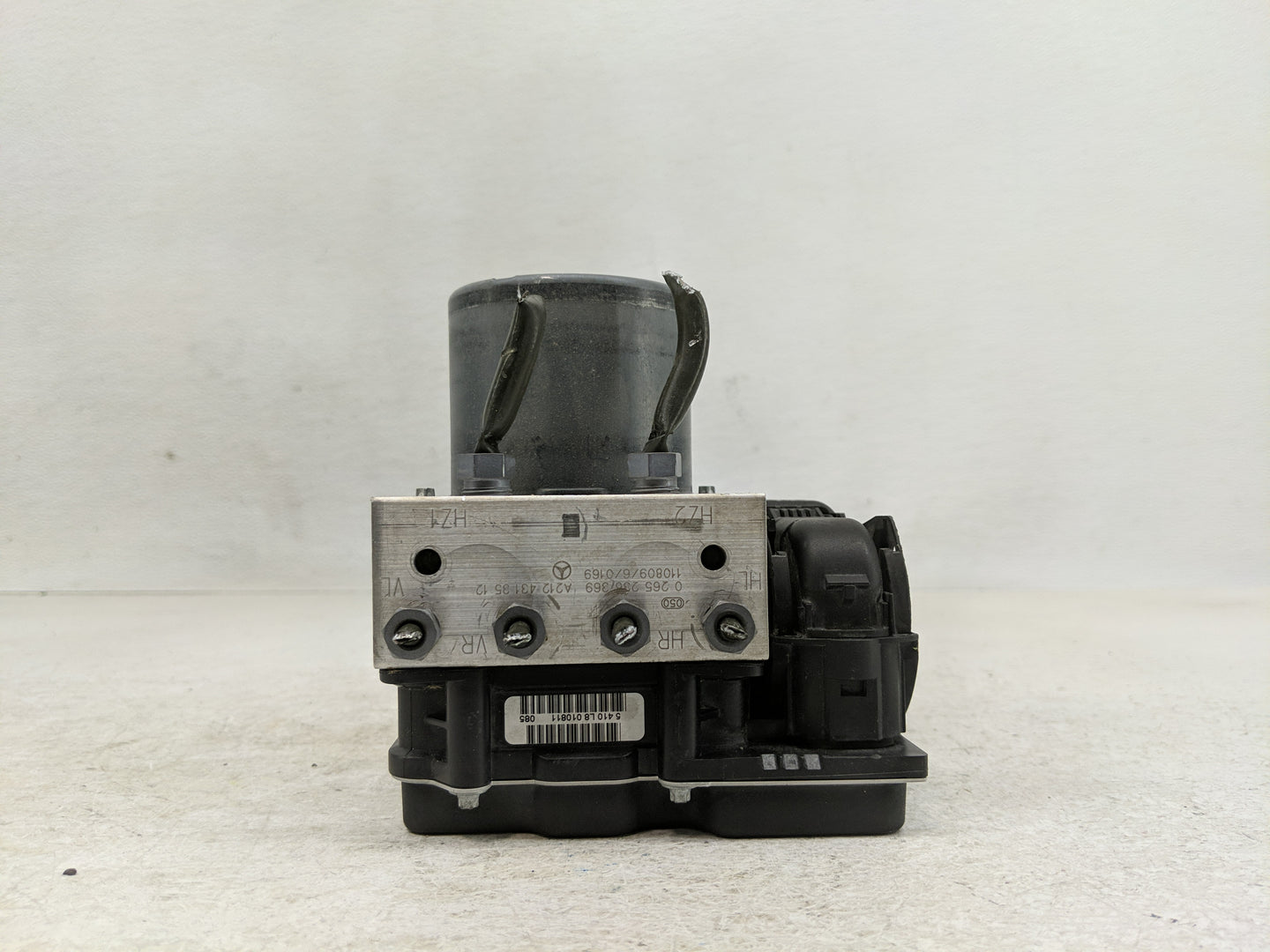 2012 Chrysler E Class ABS Pump Control Module Replacement P/N:265 951 614 A212 431 35 12 Fits OEM Used Auto Parts - Oemuseda