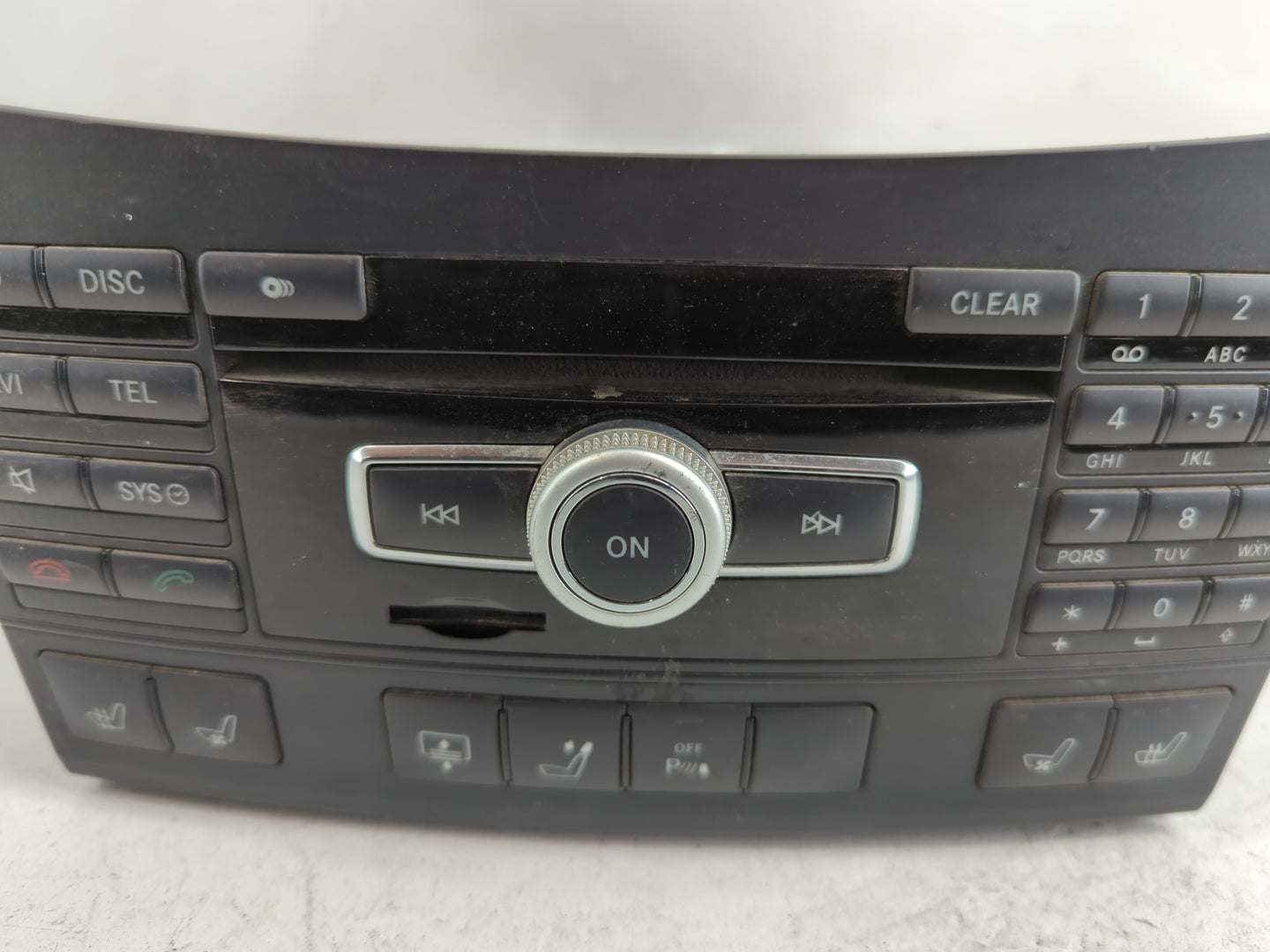 2012 Chrysler E Class Radio AM FM Cd Player Receiver Replacement P/N:A 212 900 60 14 Fits OEM Used Auto Parts - Oemusedautop