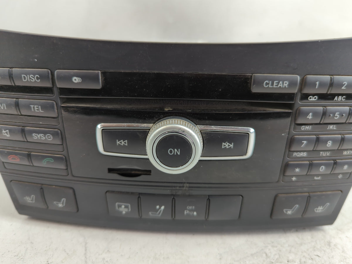 2012 Chrysler E Class Radio AM FM Cd Player Receiver Replacement P/N:A 212 900 60 14 OEM Used Auto Parts - Oemusedautoparts1