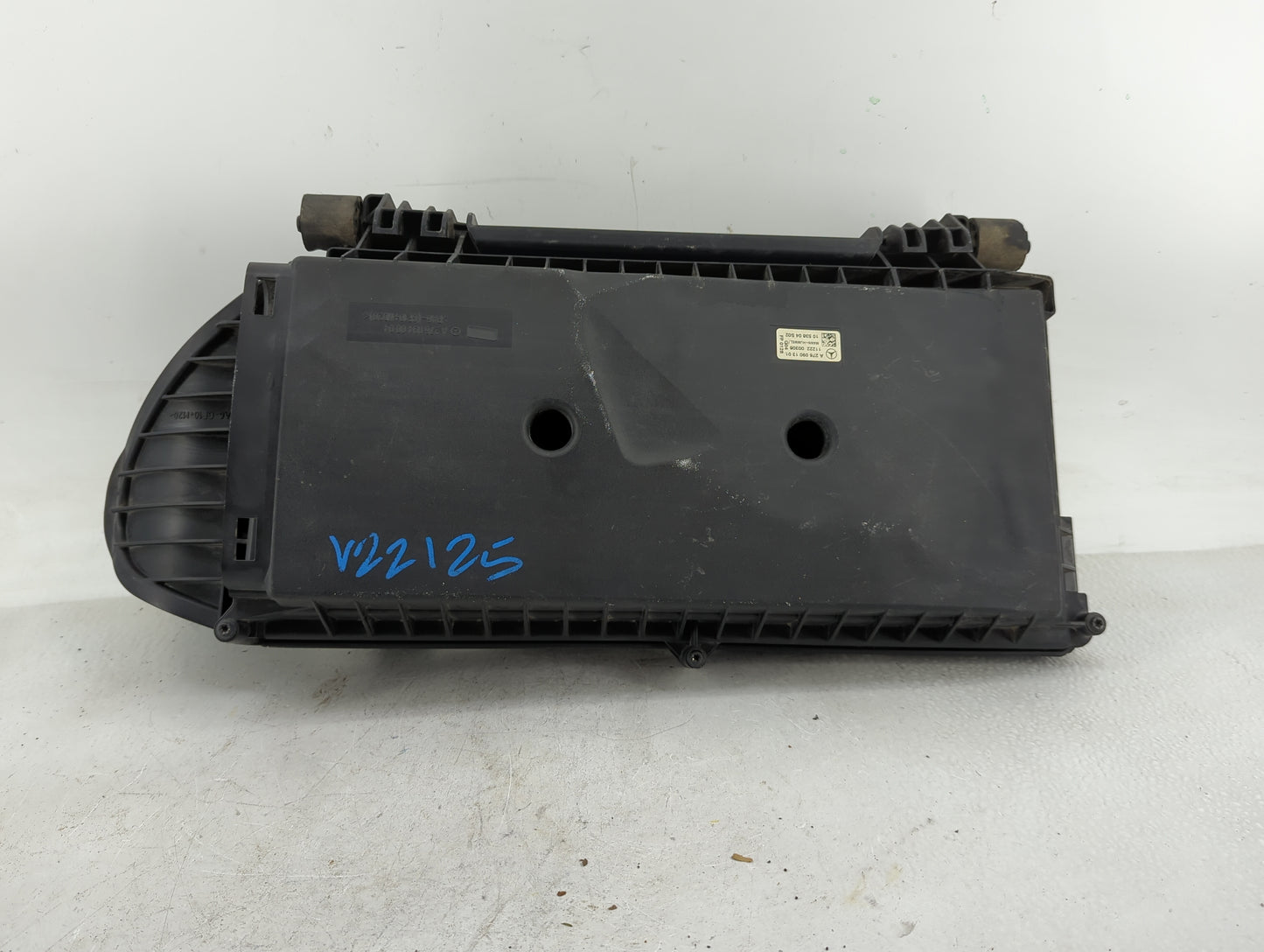 Chrysler E Class Air Cleaner Intake-duct Hose Tube - Oemusedautoparts1.com