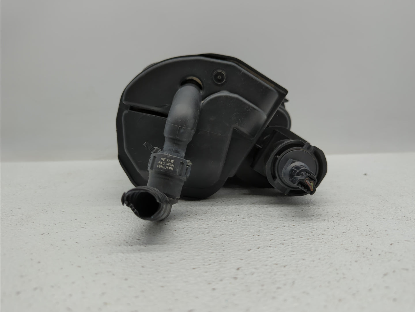 2012 Chrysler E Class Fuel Vapor Charcoal Canister - Oemusedautoparts1.com