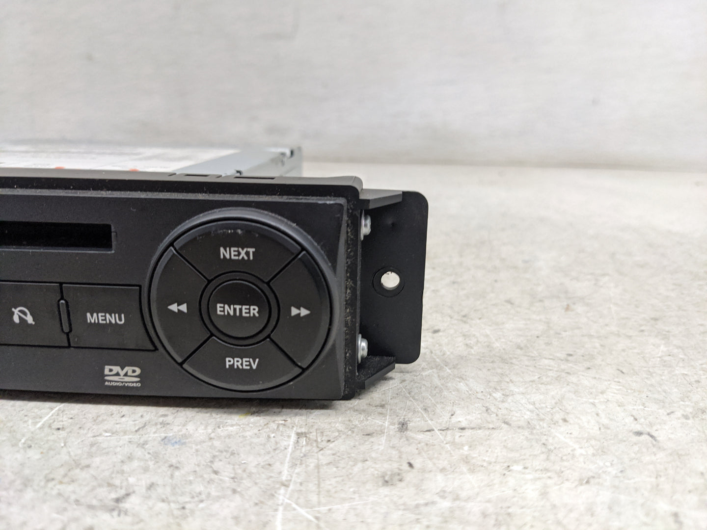Chrysler Town And Country Radio Speaker Amplifier P05091213aa - Oemusedautoparts1.com