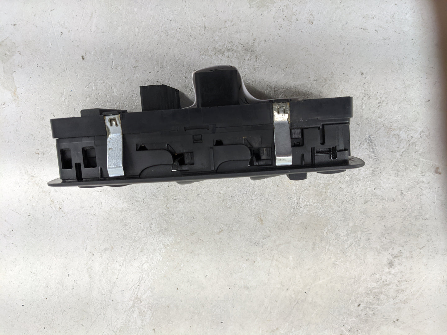 2012 Chrysler Town and Country Master Power Window Switch Replacement Driver Side Left P/N:10092323 Fits OEM Used Auto Parts